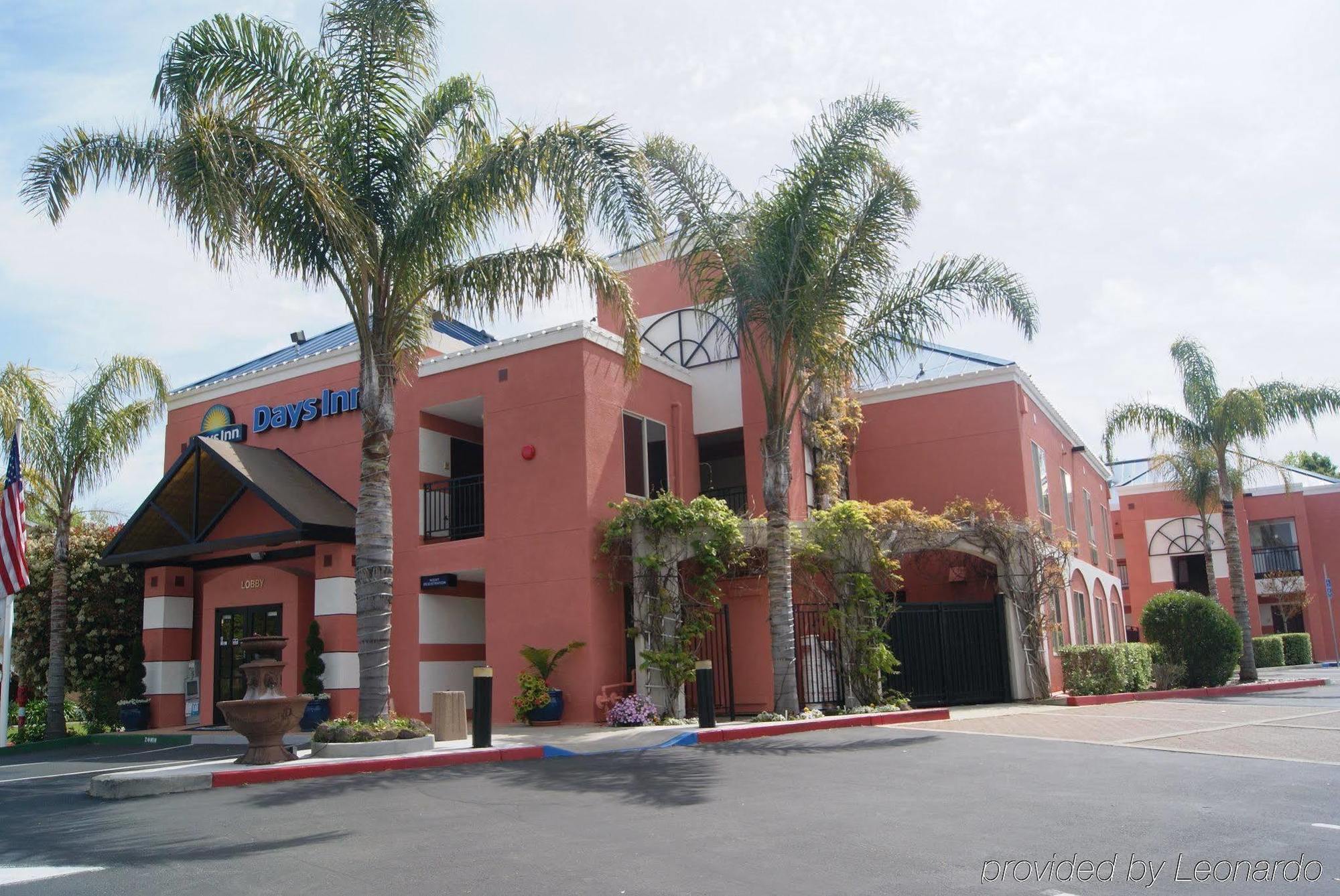 Days Inn By Wyndham קונקורד שירותים תמונה