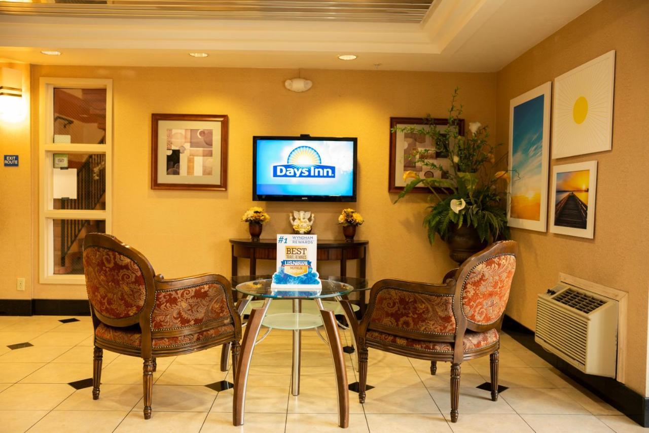 Days Inn By Wyndham קונקורד מראה חיצוני תמונה